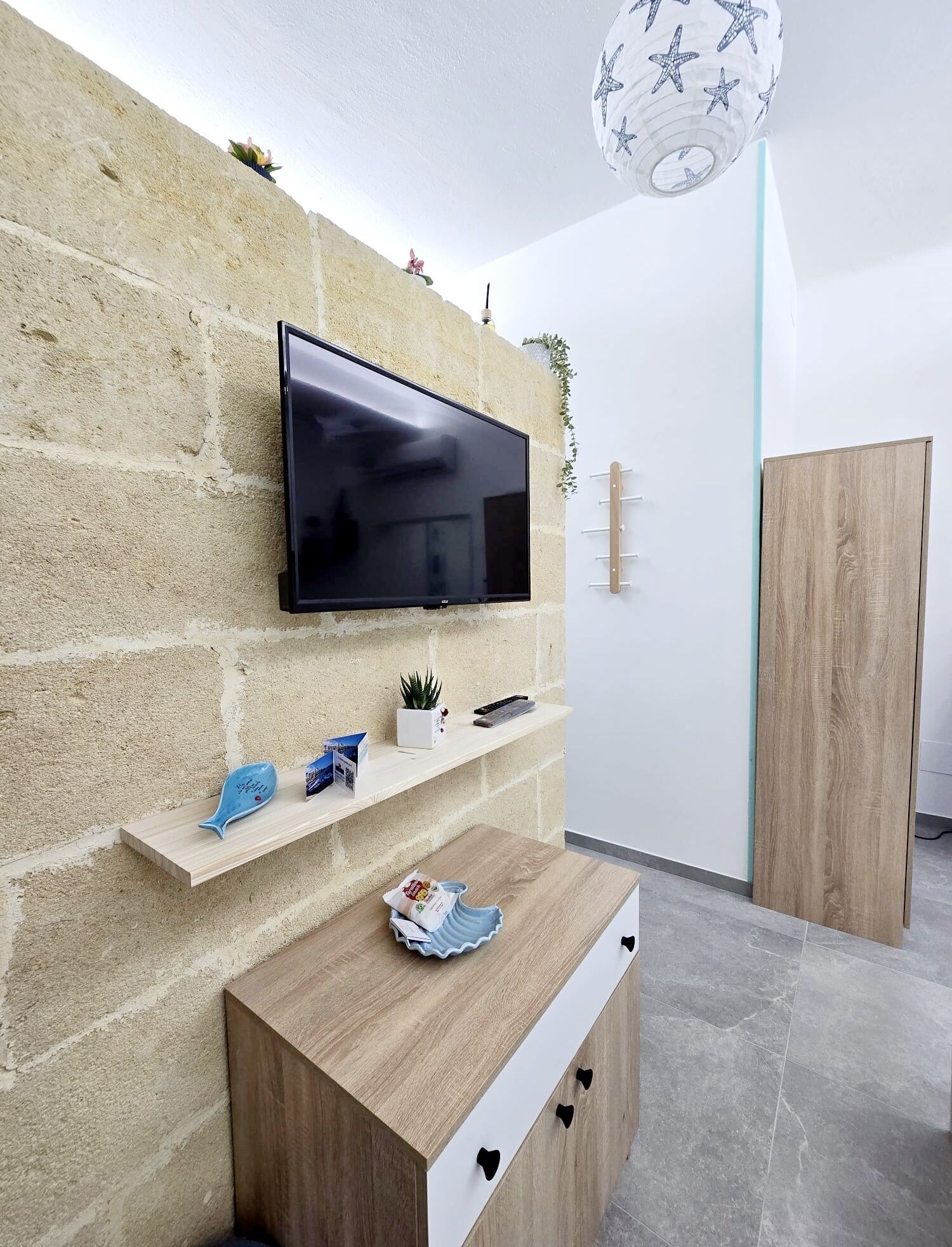 Caja de seguridad en la habitación y cortinas blackout 