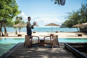 Déjeuner préparé sur commande servi tous les jours en supplément