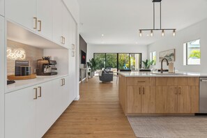 Interior - Serenity Springs | Private Heated Pool + Waterfall (Sarasota)