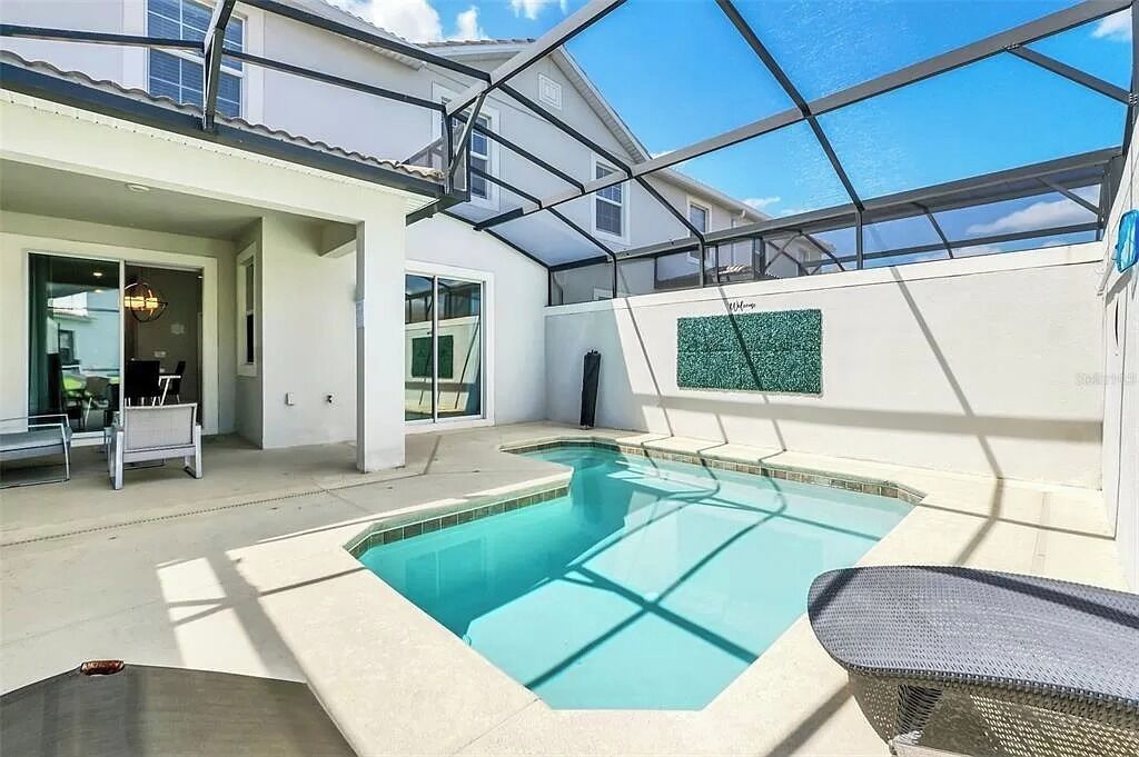 Beheizter Pool