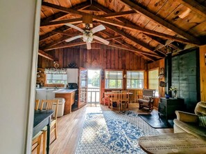 Cheminée, espaces bureaux