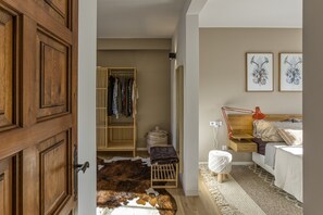 3 bedrooms, free WiFi, bed sheets - Villa 'Les Aulines' with Mountain View, Wi-Fi and Air Conditioning (Calonge)