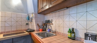 Apartamento 'Nadine - Bilocale In Centro' con balcón y aire acondicionado