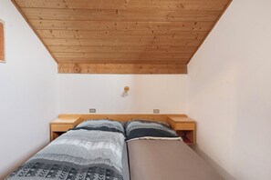 2 habitaciones, wifi gratis y ropa de cama