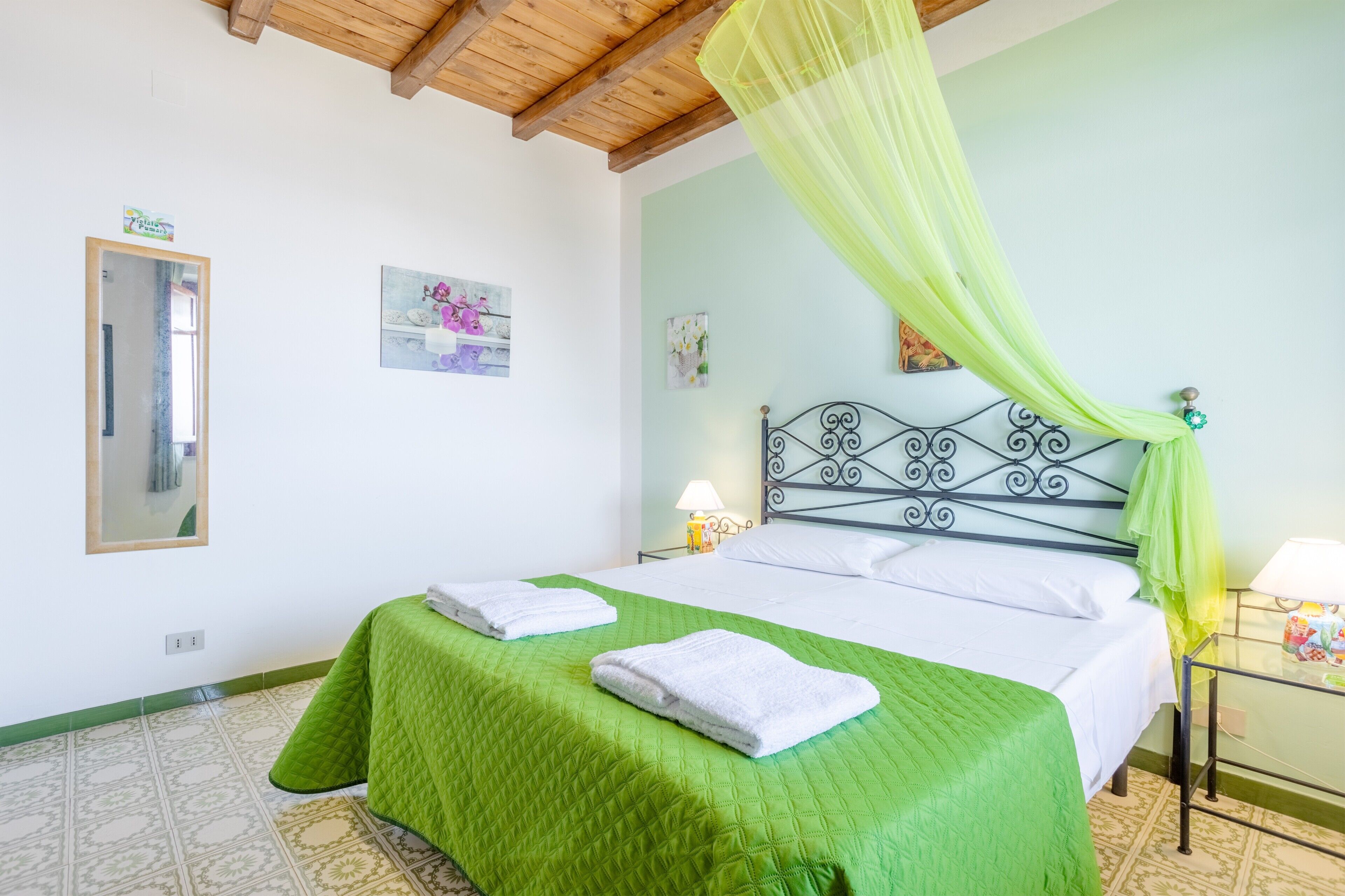 2 chambres, Wi-Fi gratuit, draps fournis