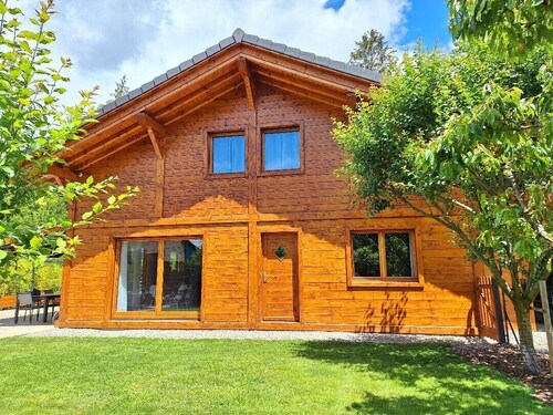 Holiday Home 'Le Refuge - Faucigny' with Mountain View, Private Terrace and Wi-Fi