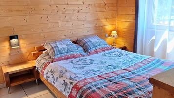 3 habitaciones, tabla de planchar con plancha y wifi gratis