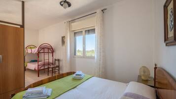 1 chambre, Wi-Fi gratuit, draps fournis