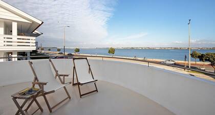 Villa 'Casa Das Dunas' with Sea View, Private Terrace and Wi-Fi