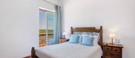 1 soverom, wi-fi (inkludert) og sengetøy