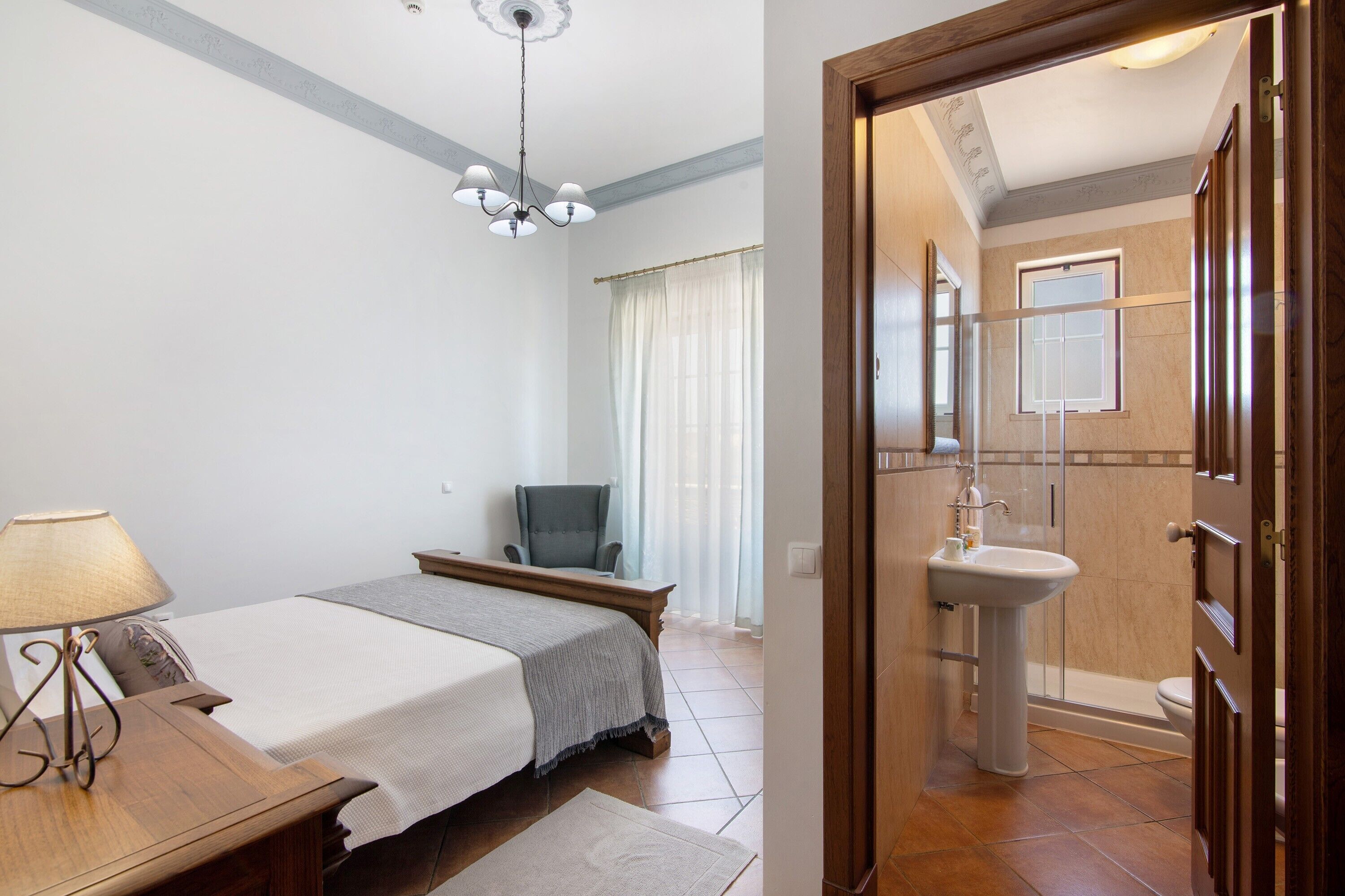 1 bedroom, free WiFi, bed sheets