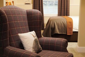 شقة - غرفة نوم واحدة (Caithness Apartment) | 1 غرفة نوم وملاءات للفراش لا تسبب الحساسية وتجهيزات عازلة للصوت