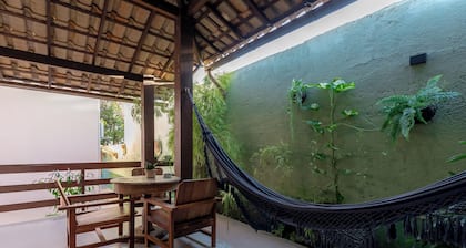 Charming 3-bedroom villa with pool, WiFi, AC at Arraial D`ajuda, South Bahia