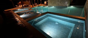 4-bedroom house in pleasant Jarabacoa with WiFi, AC, POOL, BBQ ZONE, GAMES