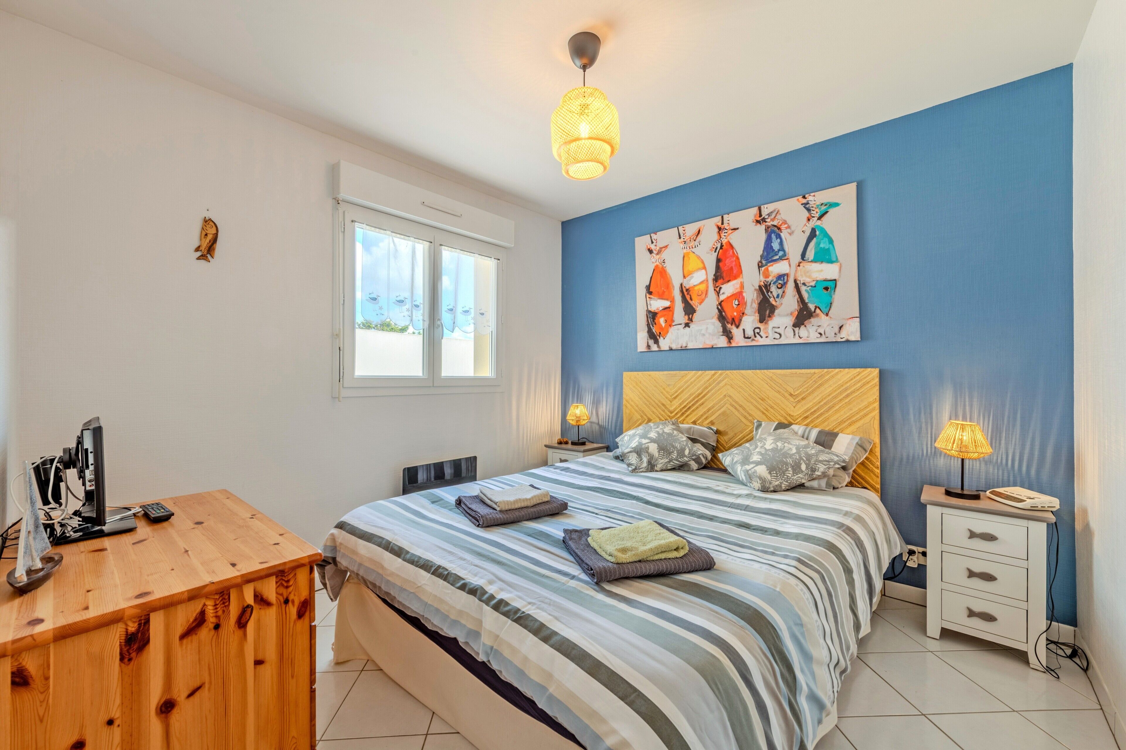 1 多间卧室、免费 WiFi、床单