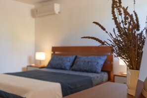 1 quarto, Wi-Fi de cortesia, roupa de cama