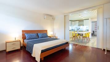 1 habitación, wifi gratis y ropa de cama