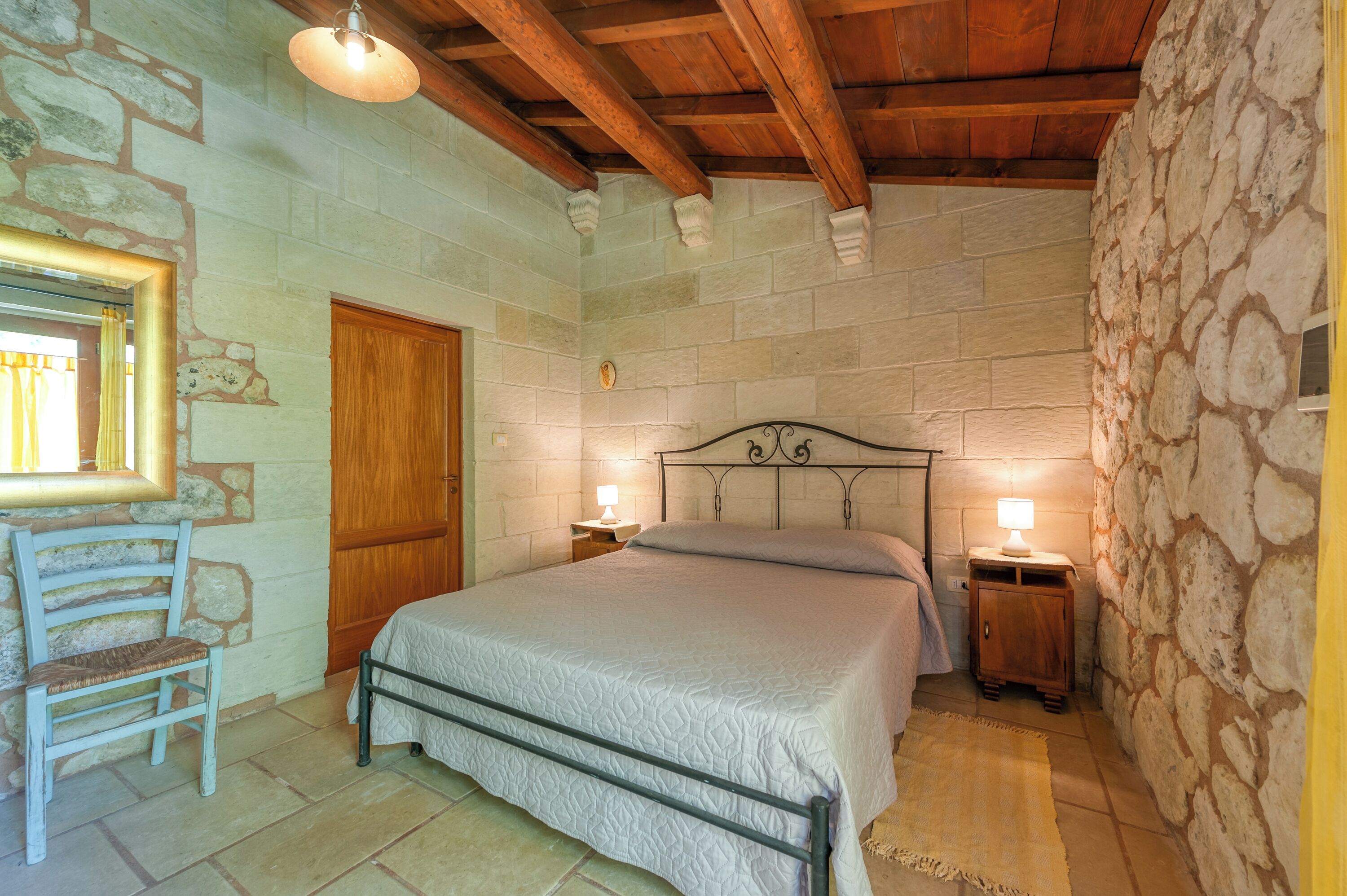1 chambre, accès au Wi-Fi (inclus), literie fournie