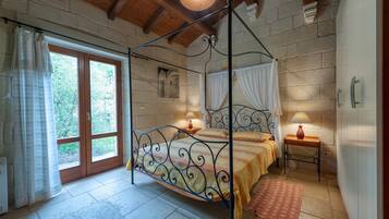 2 quartos, Wi-Fi de cortesia, roupa de cama