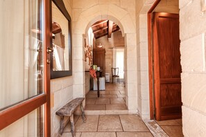 Interior - Room 'Masseria Copertini - Geco' with Wi-Fi and Air Conditioning (Vernole)