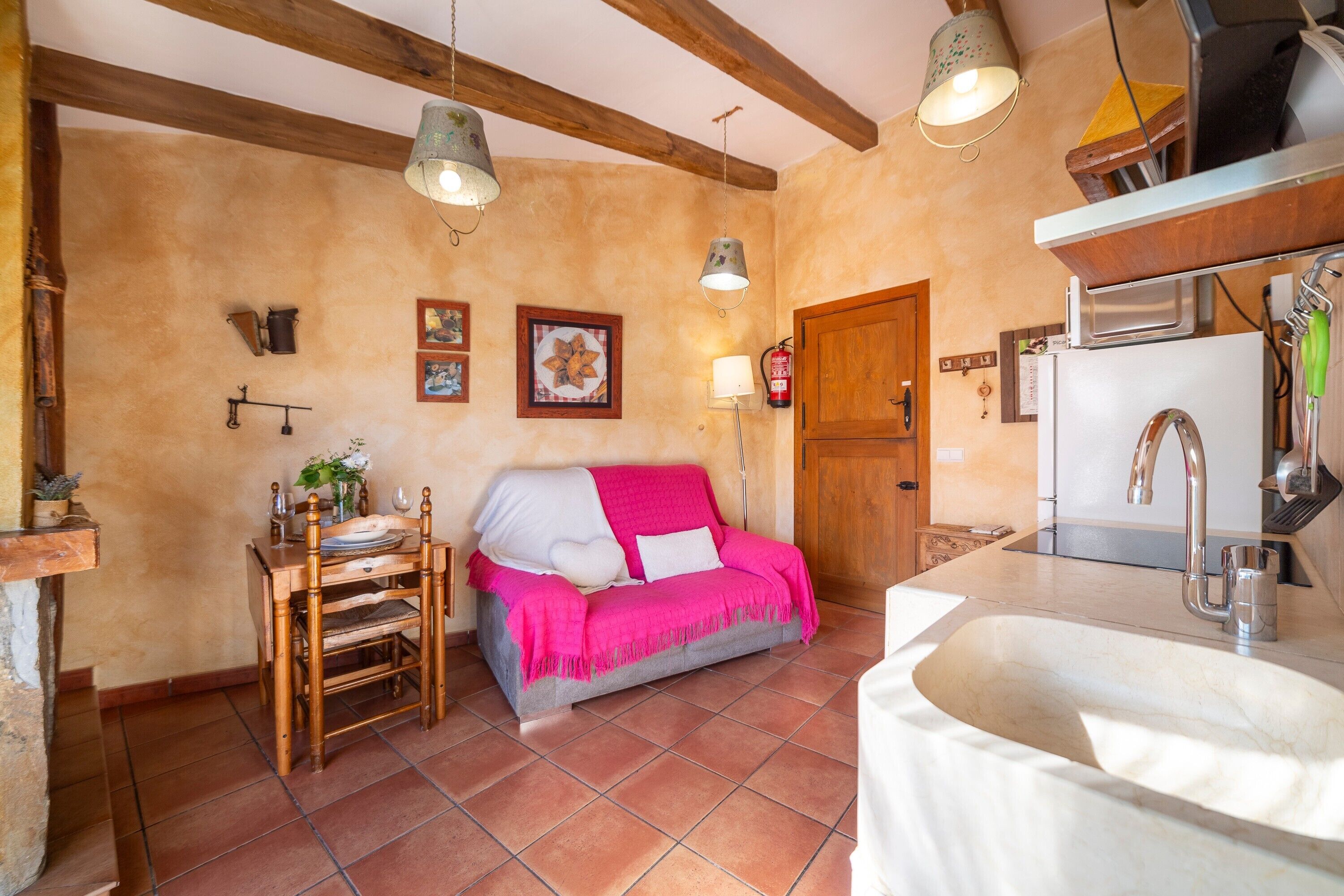 Télévision, cheminée