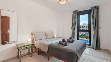 2 chambres, fer et planche Ă repasser, Wi-Fi gratuit, draps fournis