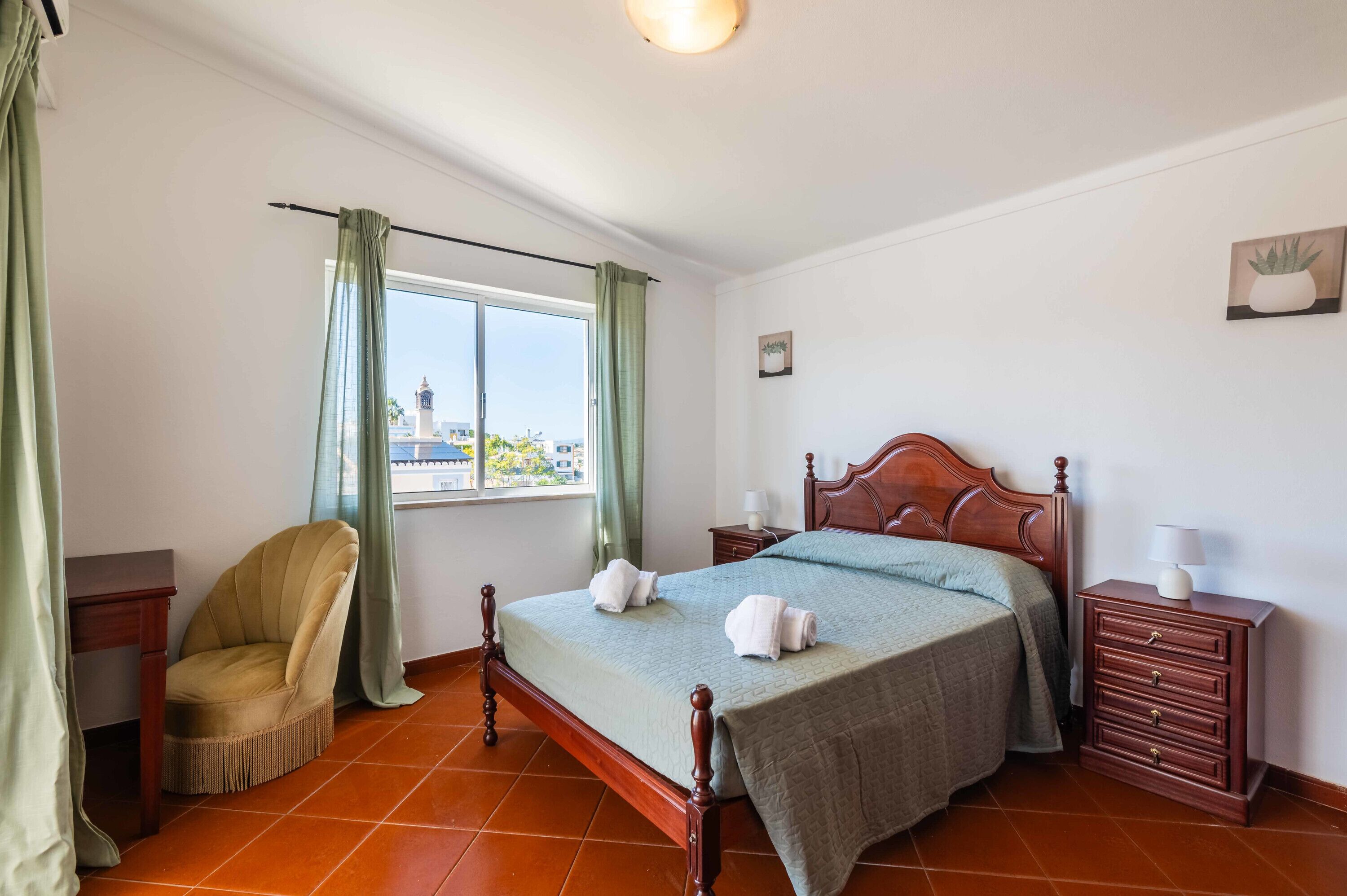 3 chambres, Wi-Fi gratuit, draps fournis