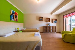 3 bedrooms, free WiFi, bed sheets - Villa 'Hunês' with Private Pool, Wi-Fi and Air Conditioning (Guia)