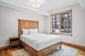 2 bedrooms, iron/ironing board, WiFi, bed sheets - 114 Two Bedroom Premier Condo (Canmore)