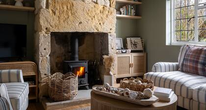 Broadway Scandi Chic Cottage