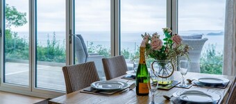 Shearwater 30 - 2 Bedroom Lodge - Summerhill