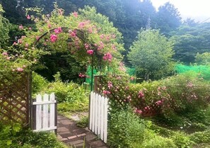 Enceinte de lâhĂ©bergement