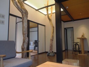 Interior - Roofed BBQ deckJapanese modern old folk house sur / Minami Alps Yamanashi (Minami Alps)