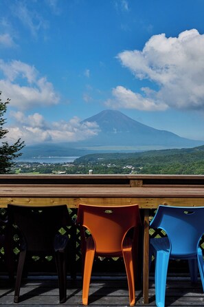 Outdoor dining - Sauna  BBQ | Maximum 9 people | The No10 Fuji Ya / Minamitsurugun Yamanashi (Minamitsurugun)