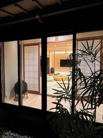Interior. Next door to Ise Shrine 5minute walk to the cen / Ise Mie