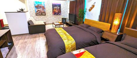 1 bedroom, desk, free WiFi, bed sheets