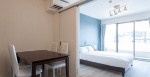 1 habitación, escritorio, tabla de planchar con plancha y wifi gratis 