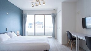 1 habitación, escritorio, tabla de planchar con plancha y wifi gratis 