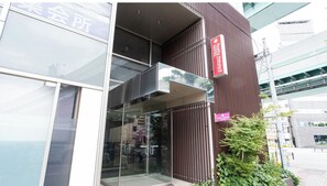 Exterior detail - Nonsmoking Triple Room 703 | Room only VS / Fukuoka Fukuoka (Fukuoka)