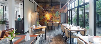 Tunnel Urban Retreat 飯店