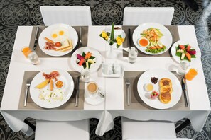 Tägliches kontinentales Frühstück gegen Gebühr