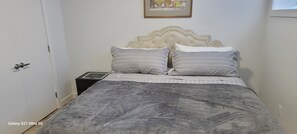 2 chambres, fer et planche Ă repasser, Wi-Fi, draps fournis