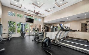 Fitness facility - Cozy 2 Bed/ 2 Bath condo with fitness center and pools in wonderful Phoenix (Phoenix)