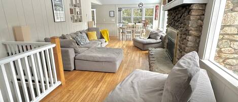 Smart TV, fireplace, video games