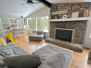 Smart TV, fireplace, video games