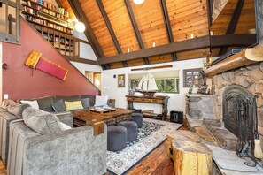 Smart TV, fireplace, video games