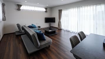 Hus – comfort, hageutsikt | 1 soverom, wi-fi (inkludert) og sengetøy