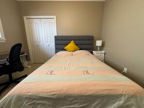 1 bedroom, desk, free WiFi