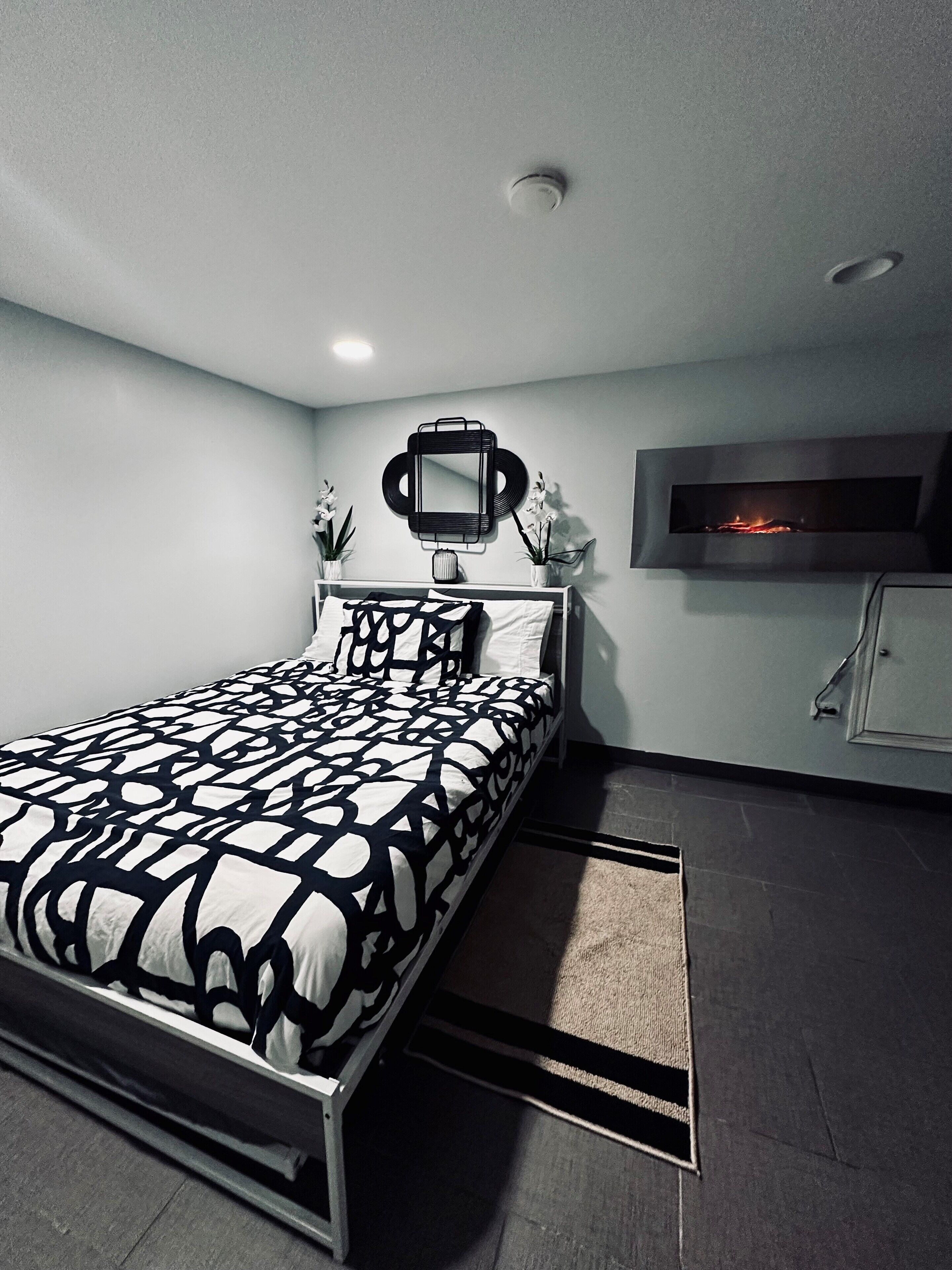 1 多间卧室、熨斗/熨衣板、WiFi、床单