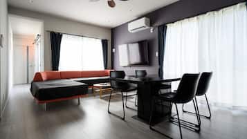 Comfort House | Living area | Flat-screen TV